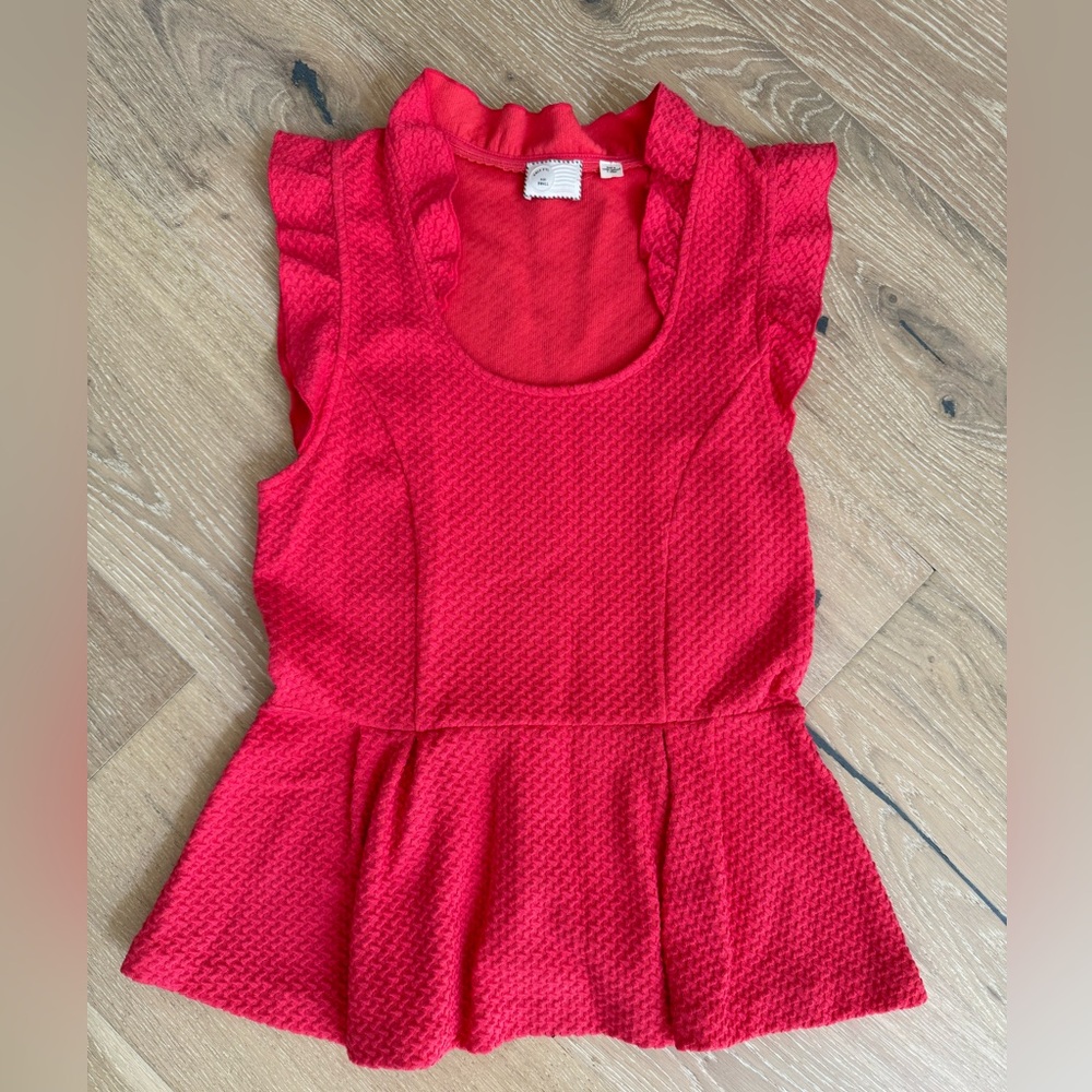 Anthropologie postcard 9-H15 STCL. Size S. Bright coral-red peplum top.